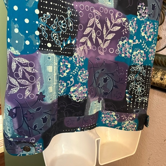 EUC Christopher& Banks vest- patchwork floral button up with pockets Sz M - Picture 7 of 10